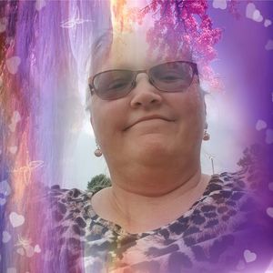 Meet your Posher, Tonya